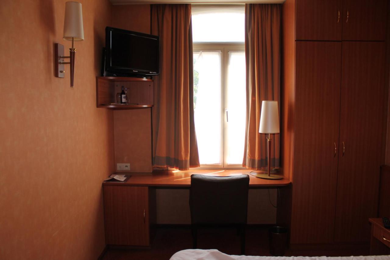 Hotel De Notelaer Bornem Εξωτερικό φωτογραφία
