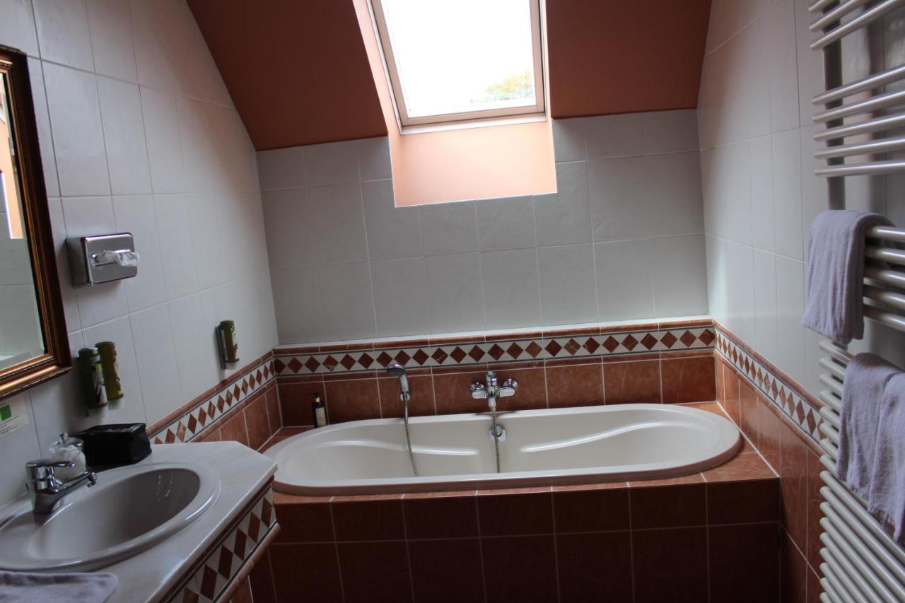 Hotel De Notelaer Bornem Εξωτερικό φωτογραφία